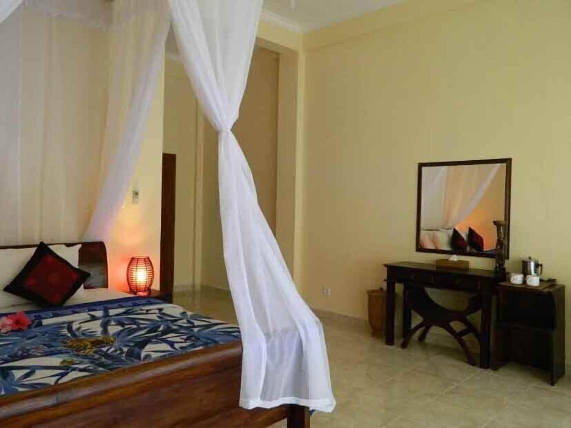 Bali Bhuana Beach Cottages Amed  Ngoại thất bức ảnh