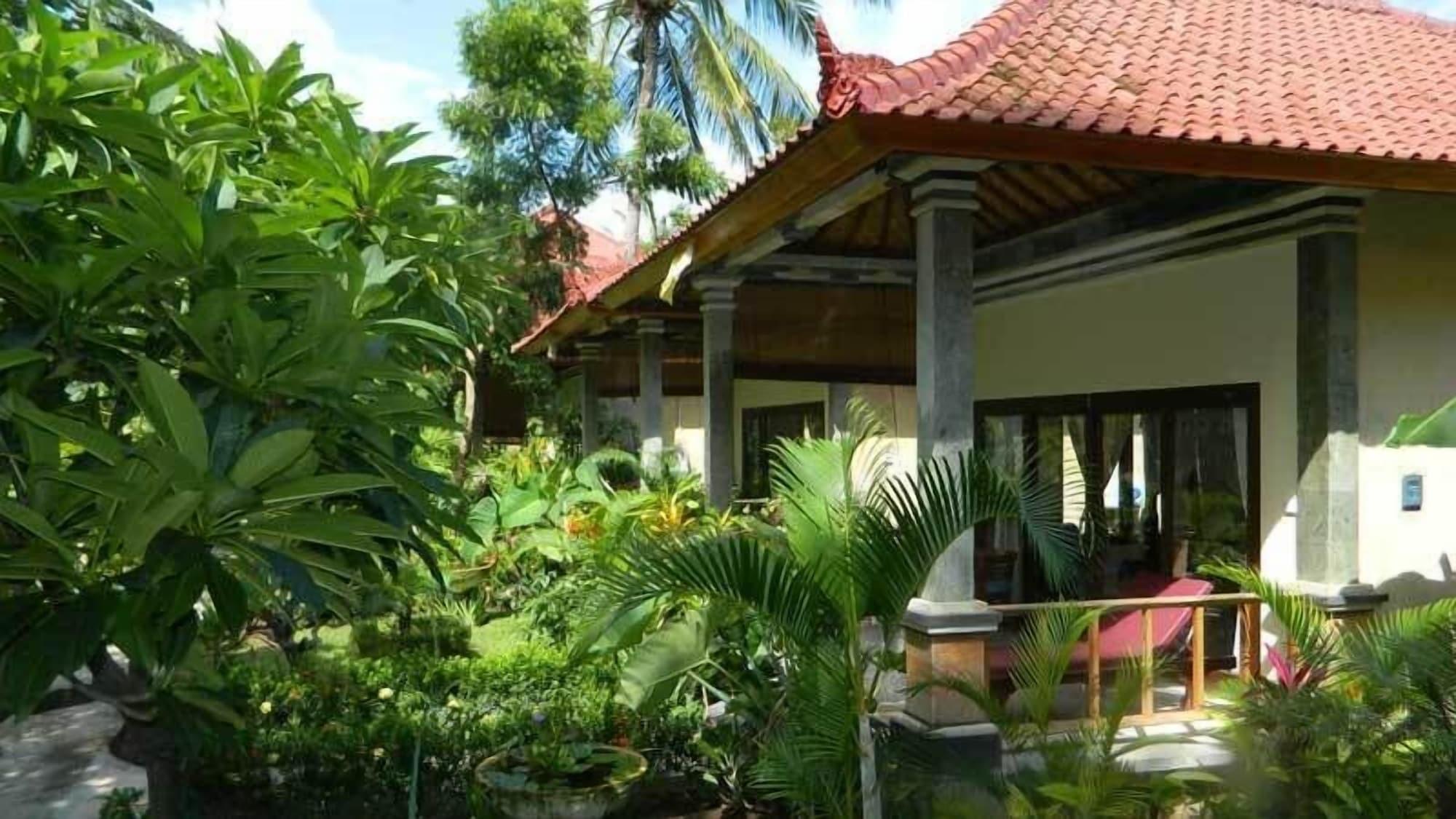 Bali Bhuana Beach Cottages Amed  Ngoại thất bức ảnh