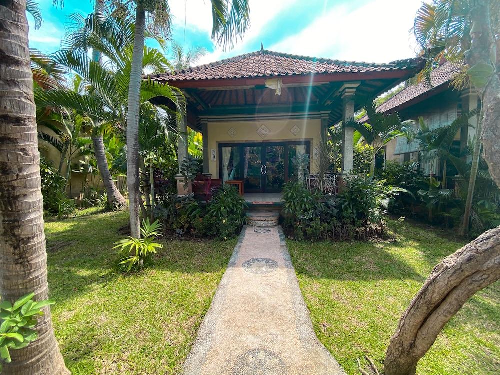 Bali Bhuana Beach Cottages Amed  Ngoại thất bức ảnh
